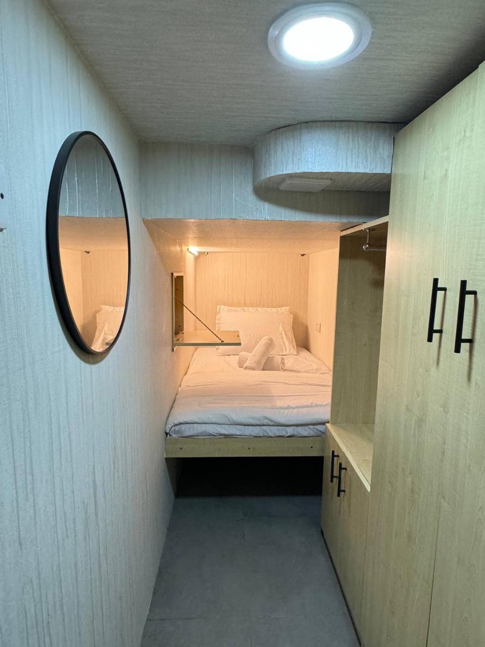 Capsule In Business Bay Near Downtown * Dubai